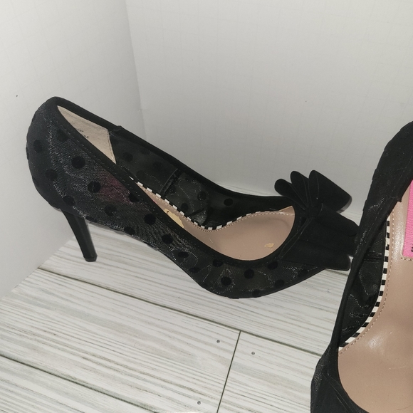 Betsey Johnson Ribbon Heels - Picture 3 of 10